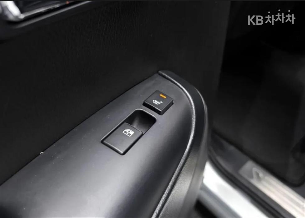 2012 - kia mohave