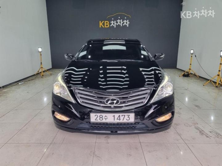 Hyundai Grandeur HG HG300 2