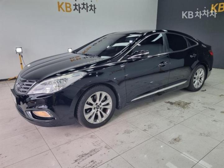 Hyundai Grandeur HG HG300 3