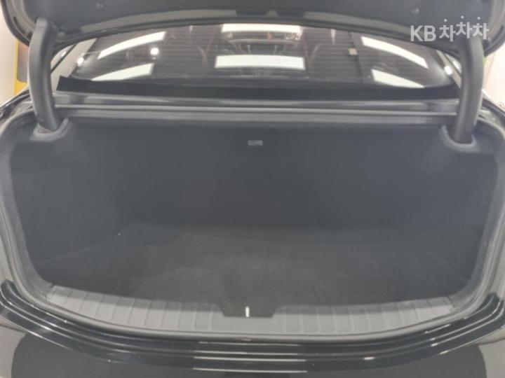 Hyundai Grandeur HG HG300 6