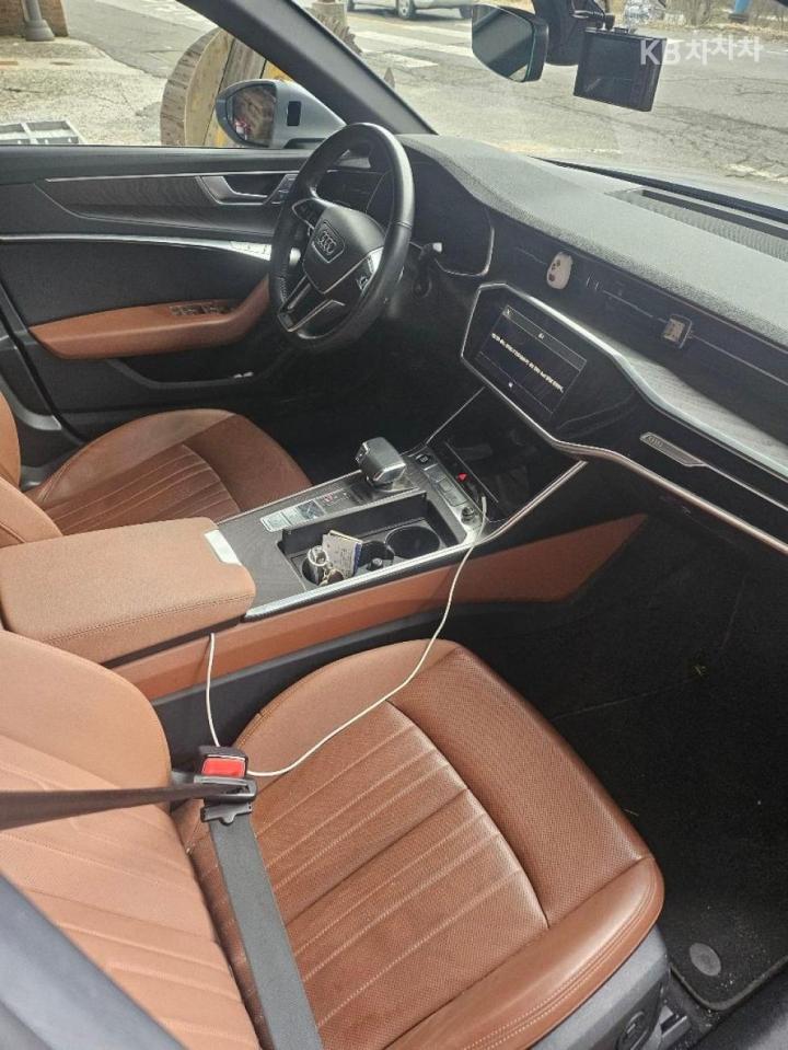 Kia K9 The 3.3 T-GDI AWD Grand Masters 5