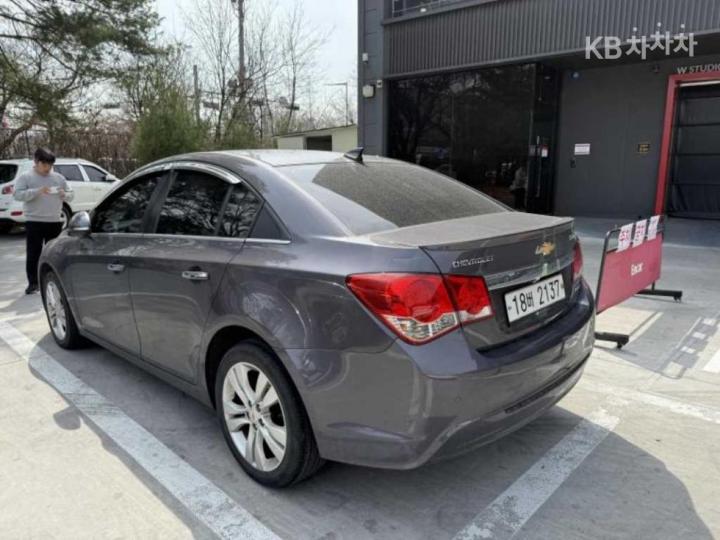 Chevrolet Cruze 1.4 Turbo LT Deluxe Pack 4