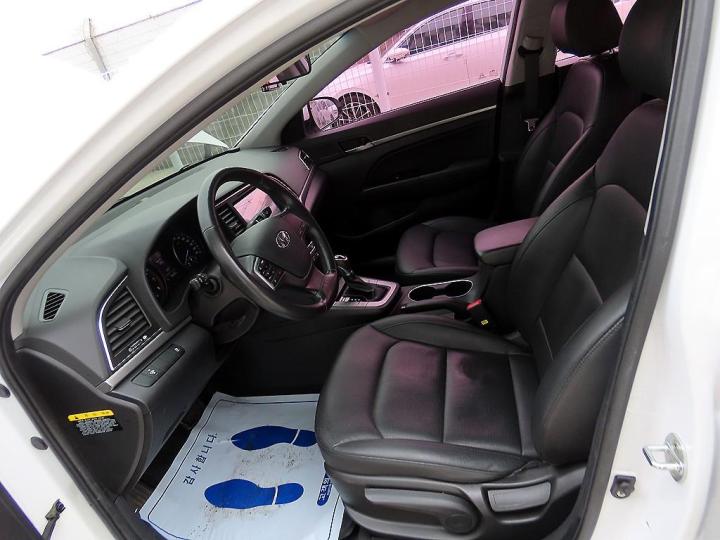 Hyundai Avante AD 1.6 GDi Smart 6