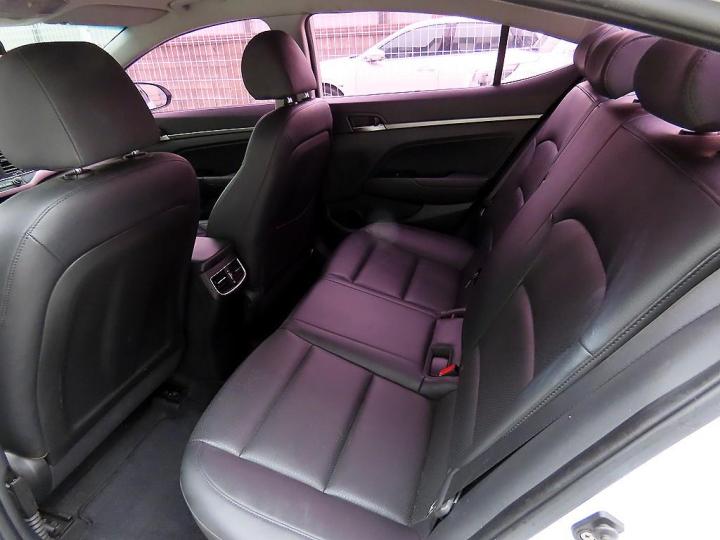 Hyundai Avante AD 1.6 GDi Smart 7