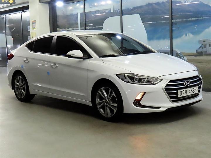 Hyundai Avante AD 1.6 GDi Value Plus 2