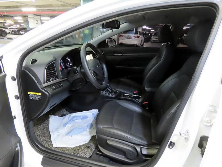 Hyundai Avante AD 1.6 GDi Value Plus 7