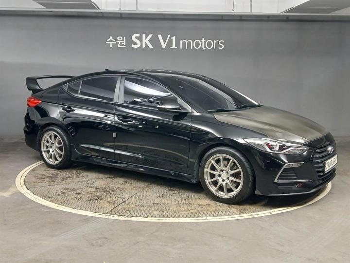 Hyundai Avante AD 1.6 T-GDi Sport