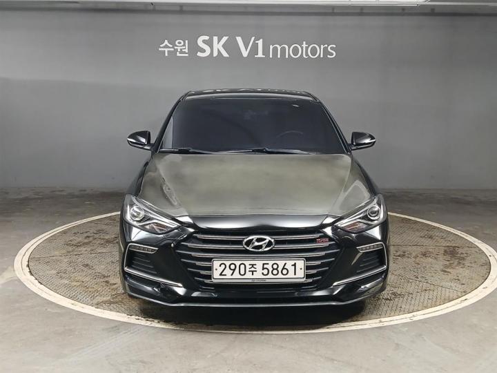 Hyundai Avante AD 1.6 T-GDi Sport 3