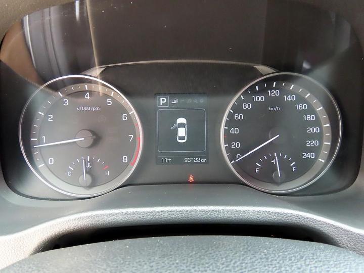 Hyundai Avante AD 1.6 GDi Value Plus 10