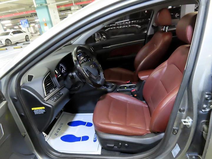 Hyundai Avante AD 1.6 GDi Premium 7