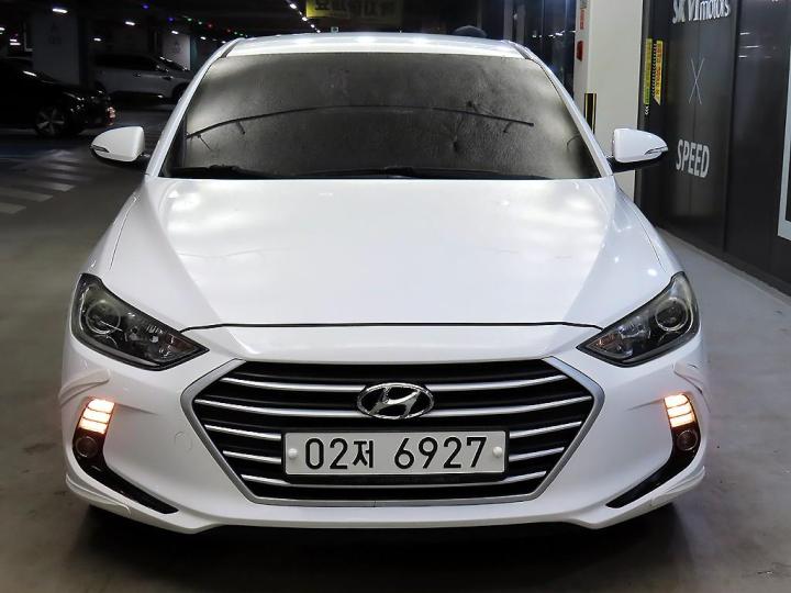 Hyundai Avante AD 1.6 GDi Value Plus 3