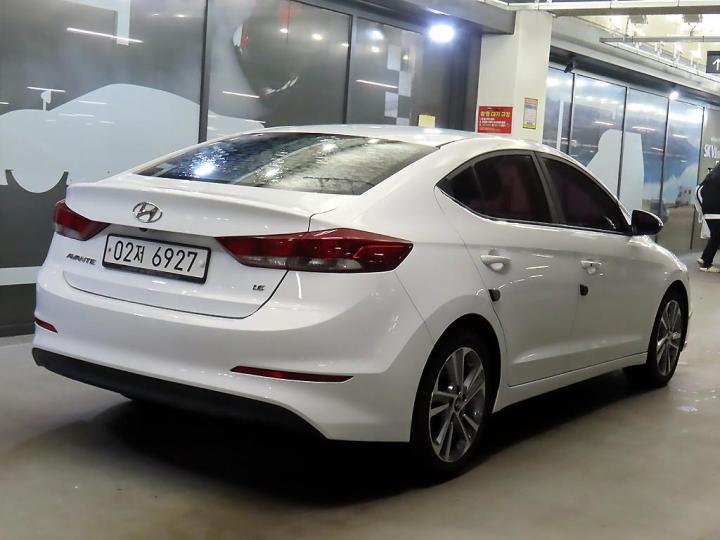 Hyundai Avante AD 1.6 GDi Value Plus 5