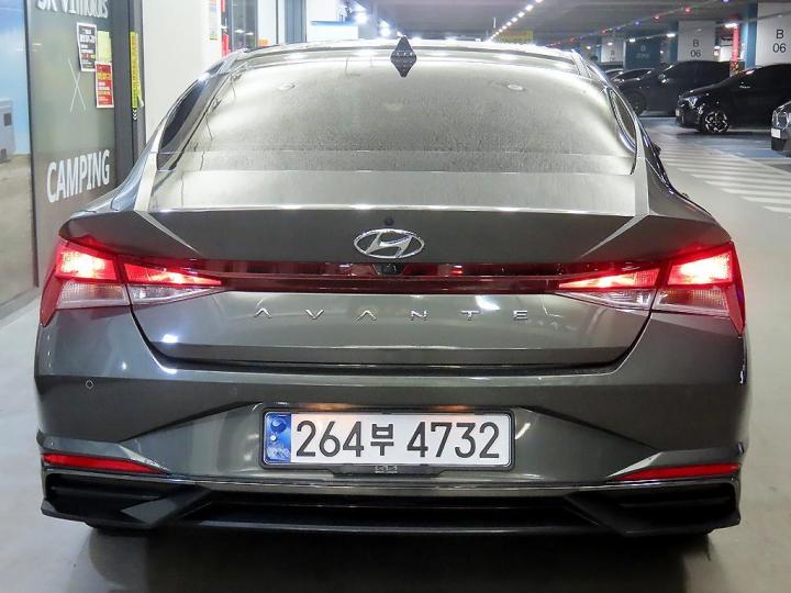 Hyundai Avante CN7 1.6 Gasoline Modern 6