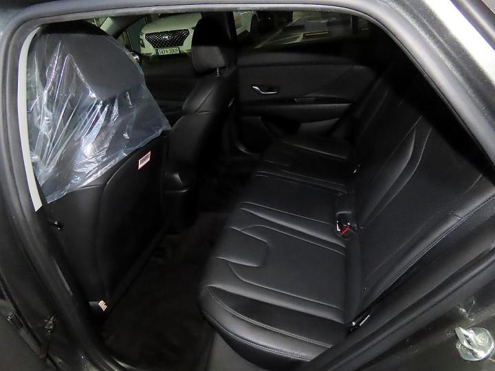 Hyundai Avante CN7 1.6 Gasoline Modern 8