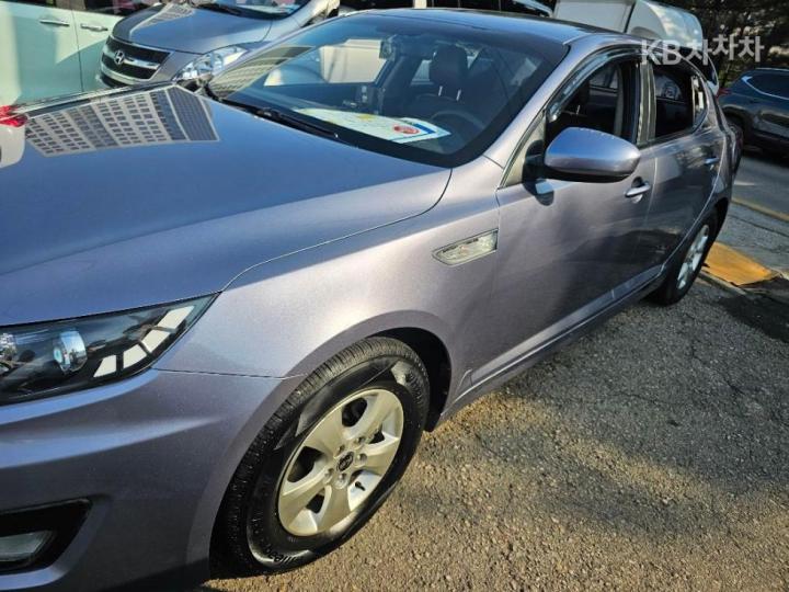 Kia K5 2.0 LPI Smart 3