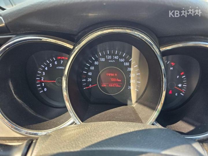 Kia K5 2.0 LPI Smart 6