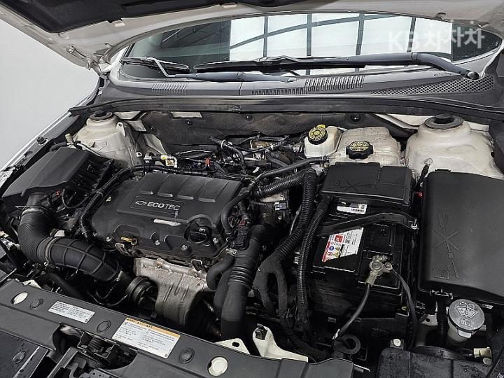 Chevrolet Cruze 1.4 Turbo LTZ+ 9