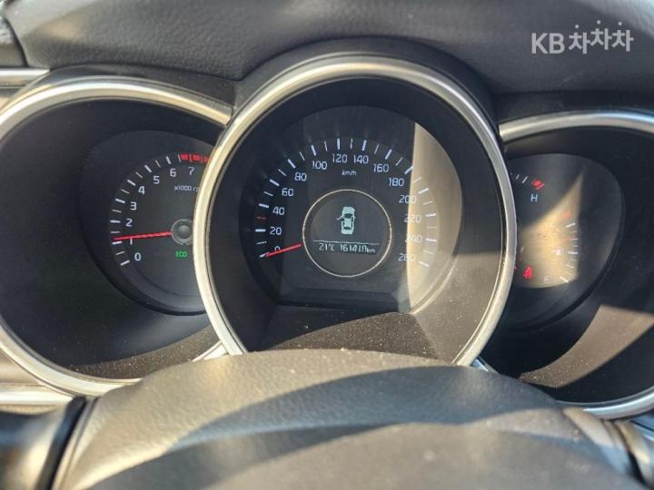 Kia K5 LPI Luxury Economy Type 6