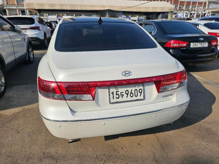 Hyundai Grandeur TG LPI Q270 4