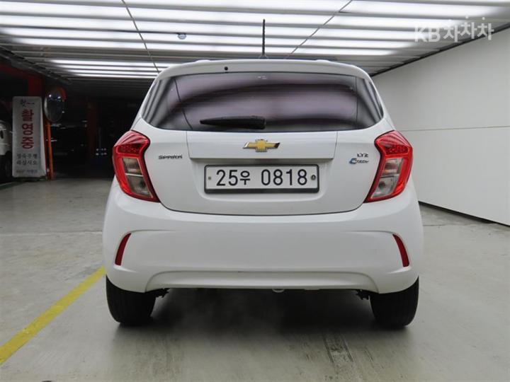 Chevrolet Spark The Next Fashion 4