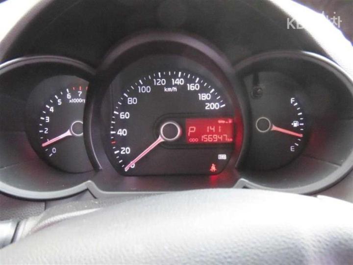 Kia Morning Deluxe Trendy 6