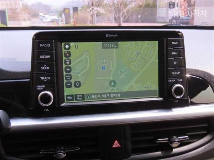 Kia Morning JA Prestige 9