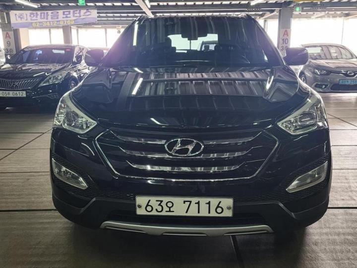Hyundai Santa Fe DM R2.0 2WD PREMIUM Base Type 2