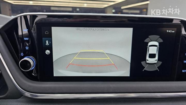 Hyundai Sonata Hybrid DN8 2.0 Hybrid Premium Plus 9