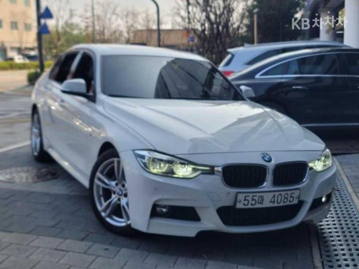 BMW 3 Series New 330i F30 M Sport 2