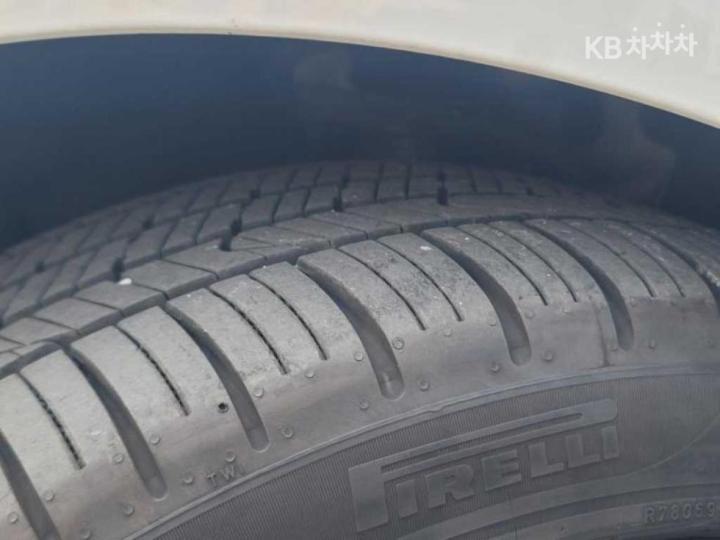 BMW 3 Series New 330i F30 M Sport 8