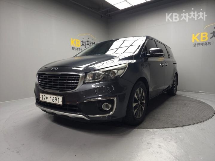 Kia Carnival 2.2 Diesel Luxury