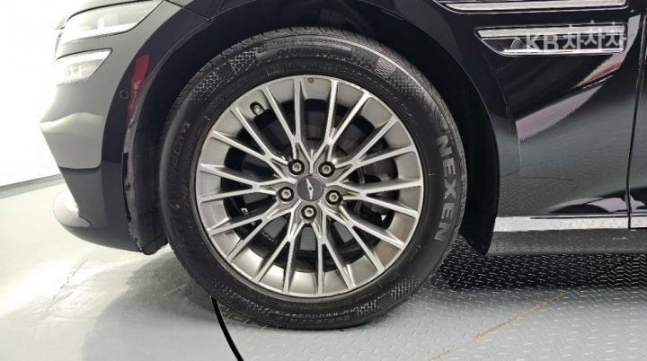 Genesis G80 RG3 2.5 T-GDi 2WD 8