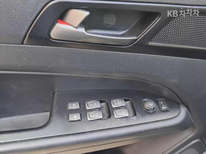 KG Mobility (Ssangyong) Rexton Sport 2.2 4WD Prestige Special 8