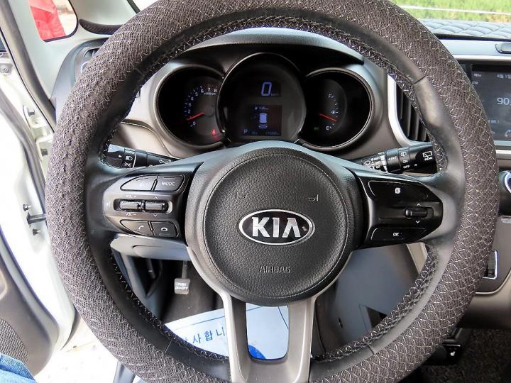 Kia Ray 1.0 Gasoline Luxury 9