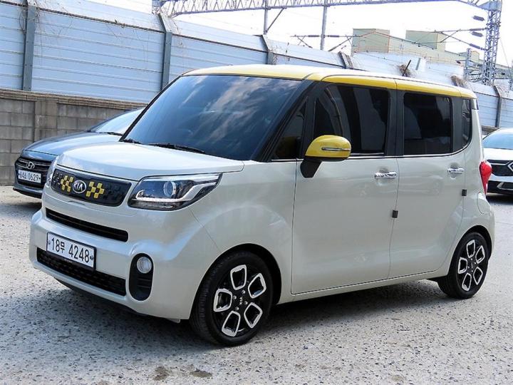 Kia Ray 1.0 Gasoline Prestige 3