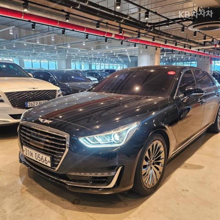 Genesis EQ900 5.0 GDI AWD Prestige 3