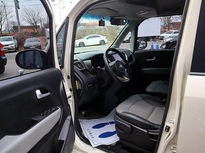 Kia Ray 1.0 Gasoline Signature 7