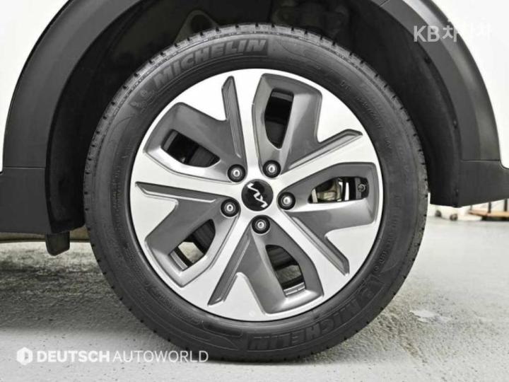 Kia Niro EV Prestige 8