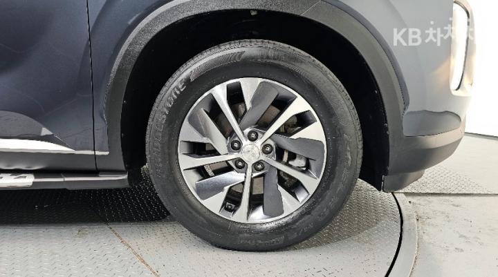 Hyundai Palisade 2.2 Diesel Exclusive 6