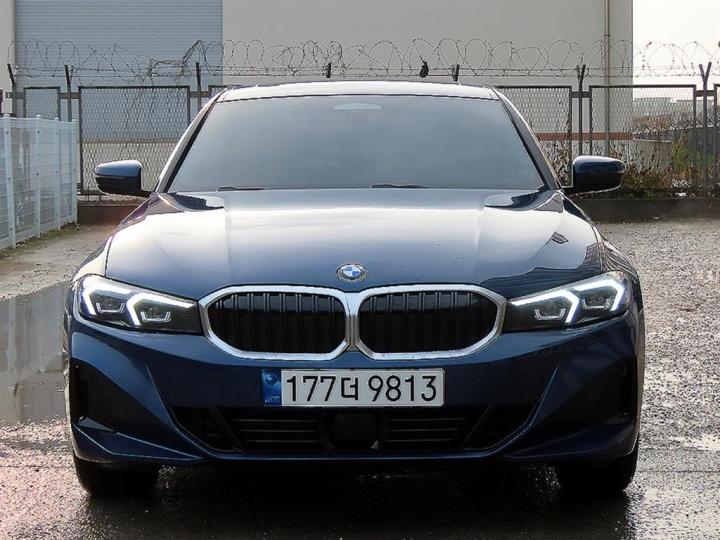 BMW 3 Series G20 320i Base Type