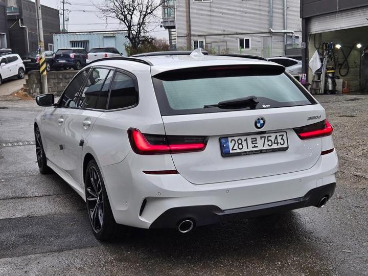 BMW 3 Series G20 320d Touring M Sport Package 4