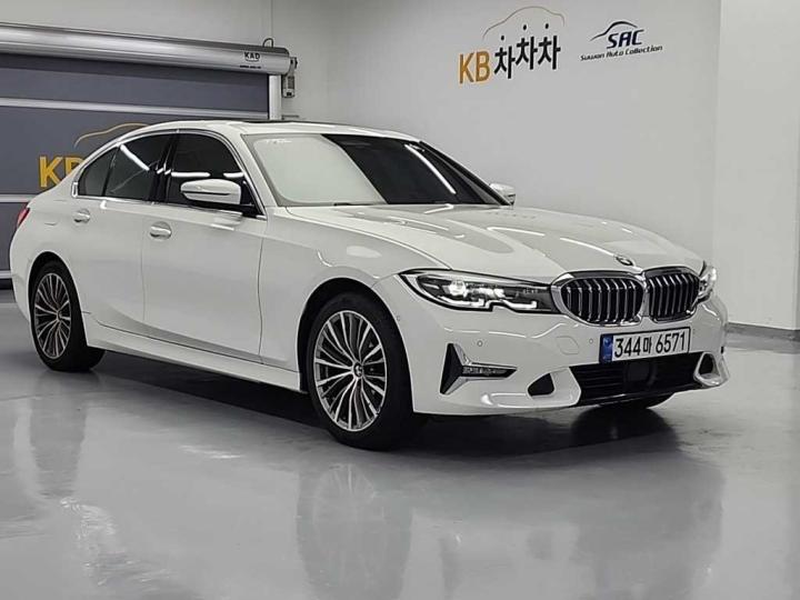 BMW 3 Series G20 320i Luxury 5