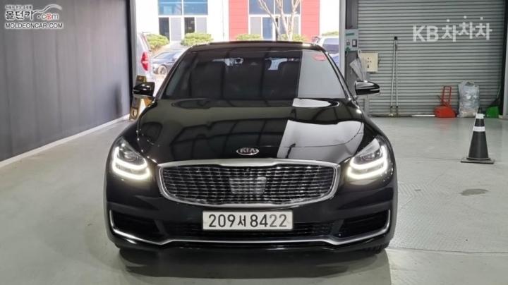 Kia K9 The 3.8 GDI Platinum II 4