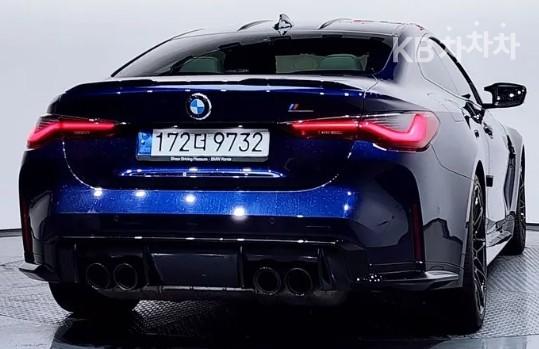 BMW M4 M Series Coupe Competition M xDrive G82 3