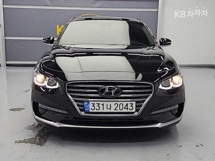 Hyundai Grandeur IG 3.0 Premium 3