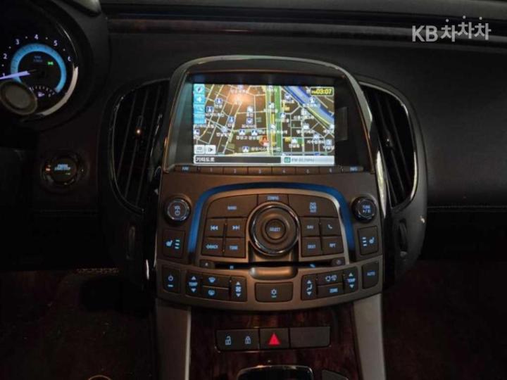 Chevrolet Alpheon EL240 Premium 7