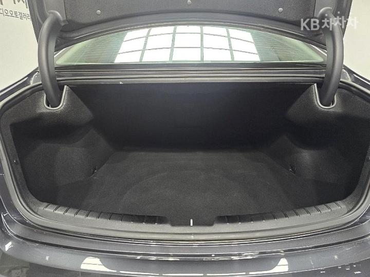 Kia K7 2.4 GDI Prestige 7