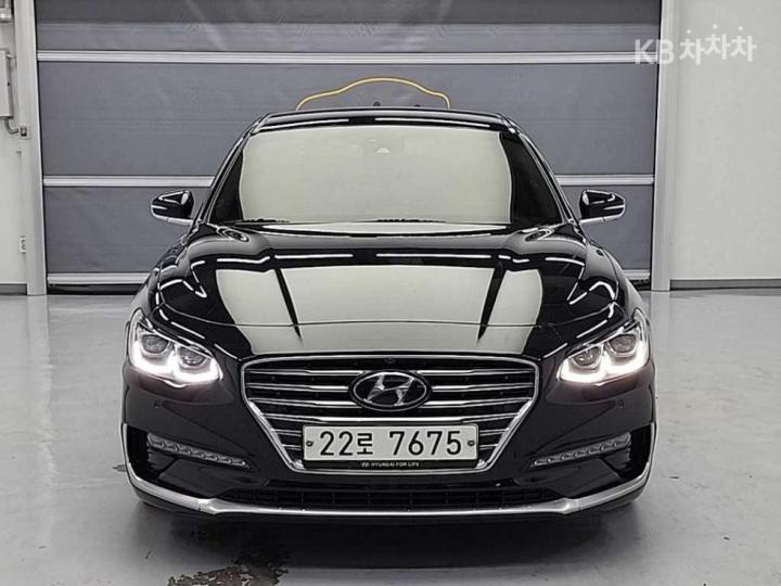 Hyundai Grandeur IG 3.0 Exclusive Special 3