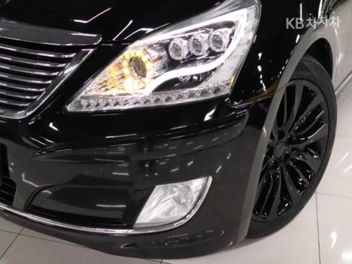 Hyundai Equus New VL500 Prestige Limousine 6