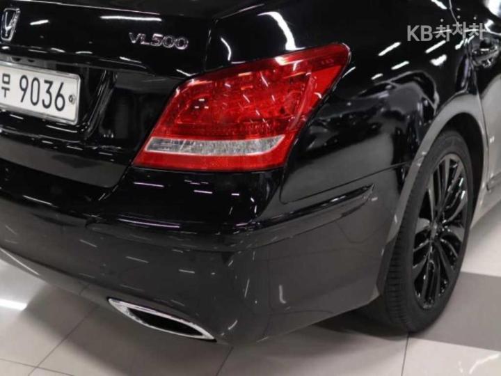 Hyundai Equus New VL500 Prestige Limousine 7